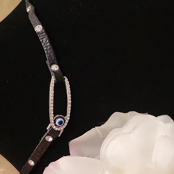 Leather Stripe Necklace/Collar White Chrystal Stud Hook Evil Eye Protection Bead - Picture 1 of 11